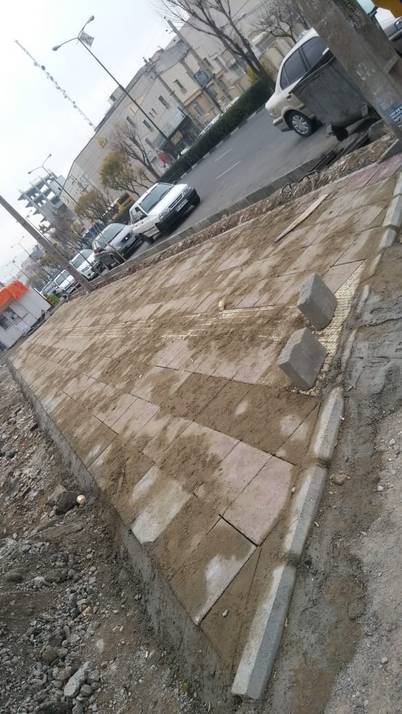 پیاده رو سازی معابر