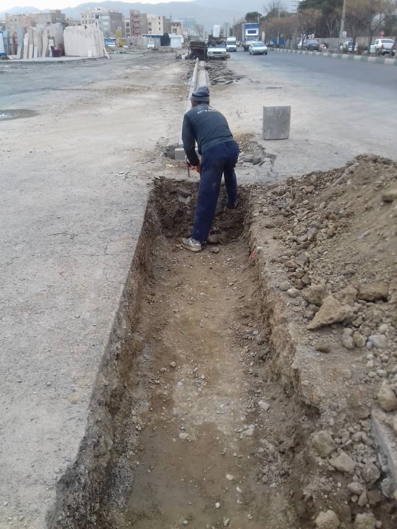 پیاده رو سازی معابر